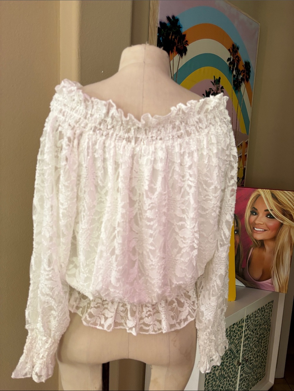 Venus Lace Lined Top - Picture 5 of 6